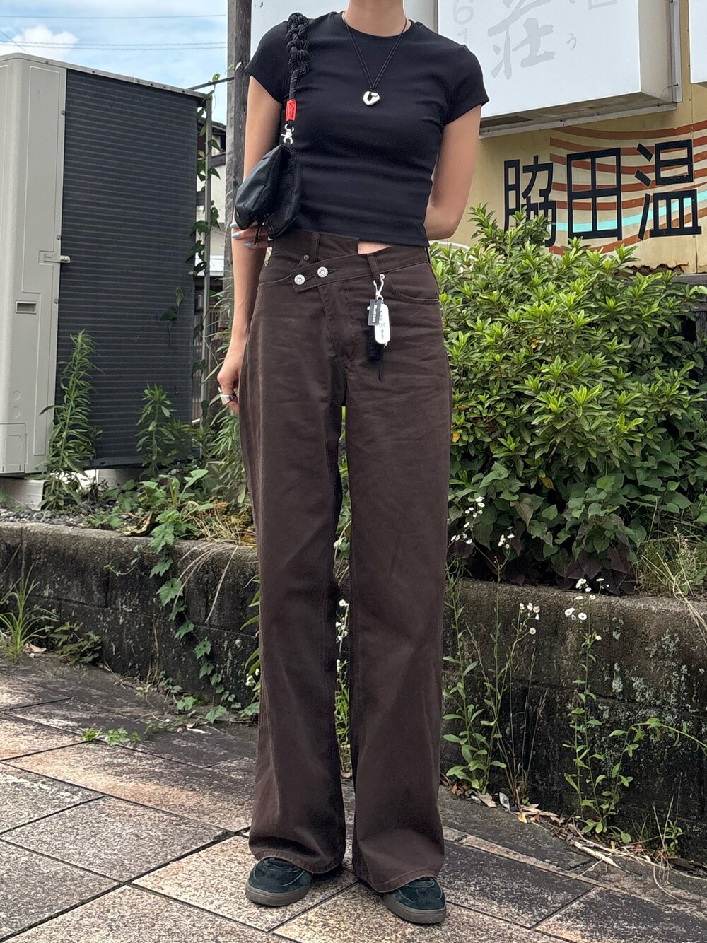 CROSS CHINO WIDE STRAIGHTを使った人気ファッションコーディネート - WEAR