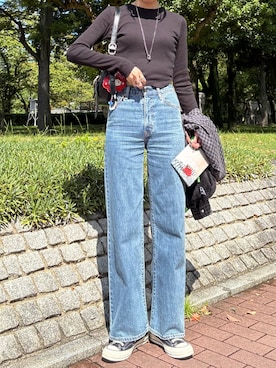 「アイテム（デニムパンツ）」を使った、maichinさん（レディース・178cm）の秋コーディネート