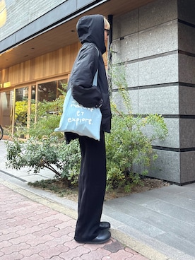 「アイテム（サンダル）」を使った、maichinさん（レディース・178cm）の秋コーディネート