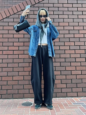 「アイテム（クラッチバッグ）」を使った、maichinさん（レディース・178cm）の秋コーディネート