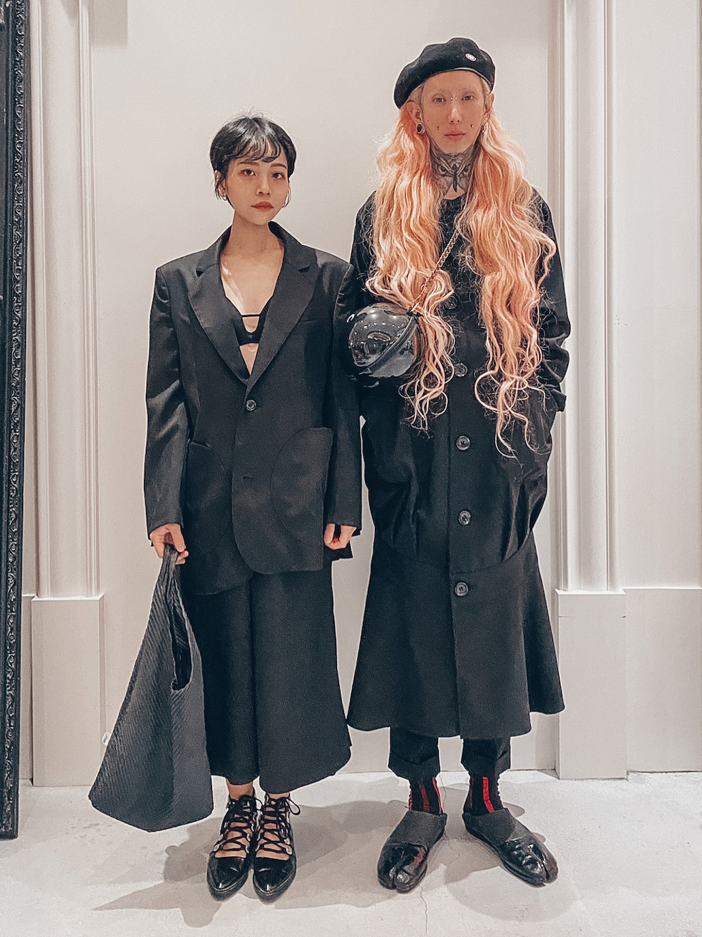 「sulvam、marine serre、mame、UNIQLO、ISSEY MIYAKE、TOGA、CA4LA、black、秋冬コーデ、街頭穿搭」｜「sulvamのアイテム（テーラードジャケット、ブラック系）」を使った、chuckle掐口さん（メンズ・170cm）の冬コーディネートの1枚目の写真