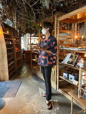 「ISLAND SLIPPER（アイランドスリッパ）のISLAND SLIPPER / PB202/BLACK/レザーサンダル（サンダル、ブラック系）」を使った、hayatoさん（メンズ・170cm）の秋コーディネート