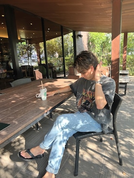 「ZARA（ザラ）のアイテム（デニムパンツ、ブルー系）」を使った、hayatoさん（メンズ・170cm）の秋コーディネート