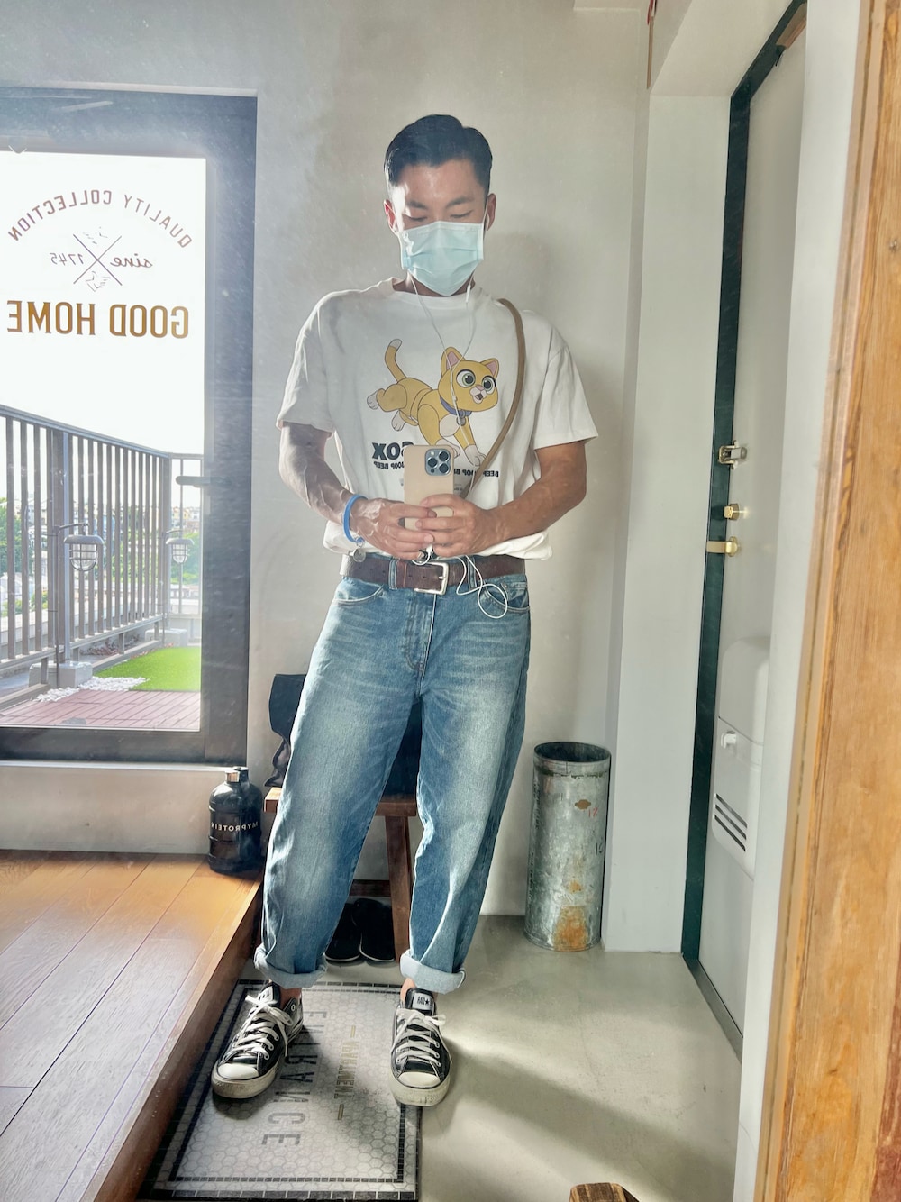 「lightyear、sox、disney、417 EDIFICE、baycrews」｜「MUJI Laboのアイテム（デニムパンツ、ブルー系）」を使った、ハチさん（メンズ・162cm）の夏コーディネートの1枚目の写真