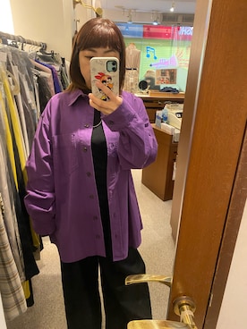 「パープル×黒」｜「アイテム（シャツ/ブラウス）」を使った、チカさん（レディース・150cm）の秋コーディネート