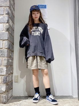 「AMERICAN HOLIC（アメリカンホリック）のアイテム（スウェット）」を使った、やぎみさきさん（レディース・152cm）の秋コーディネート