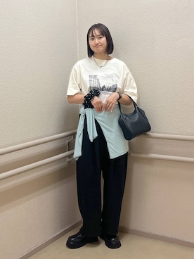 「アイテム（シュシュ）」を使った、SAKOさん（レディース・160cm）の夏コーディネート