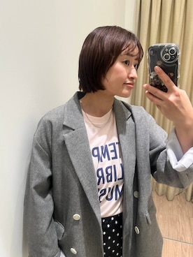 「LOWRYS FARM（ローリーズファーム）のストレッチサテンスカート　 290120（スカート、ブラック系）」を使った、SAKOさん（レディース・160cm）の春コーディネート