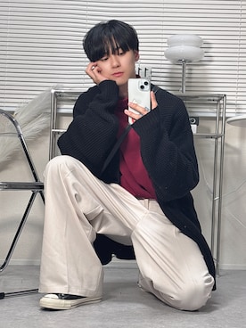 「アイテム（スラックス、ホワイト系）」を使った、SHOTAさん（メンズ・176cm）の冬コーディネート