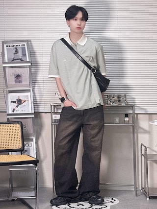 「WYM LIDNM(ウィム バイ リドム)のVINTAGE WASHED CURVED DENIM(デニムパンツ)」を使った、SHOTAさん(メンズ・176cm)の春コーディネート