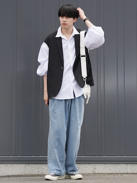 「MARC JACOBS（マークジェイコブス）のアイテム（バッグ）」を使った、SHOTAさん（メンズ・176cm）の春コーディネート