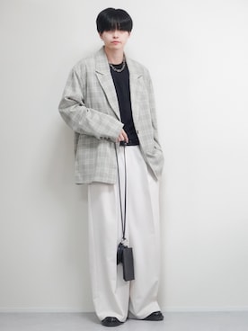 「Dr. Martens（ドクターマーチン）のアイテム（ローファー）」を使った、SHOTAさん（メンズ・176cm）の秋コーディネート