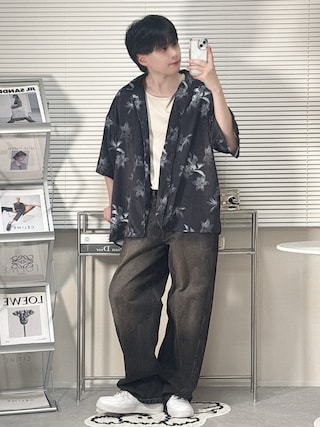 「WYM LIDNM（ウィム バイ リドム）のVINTAGE WASHED CURVED DENIM（デニムパンツ）」を使った、SHOTAさん（メンズ・176cm）の夏コーディネート