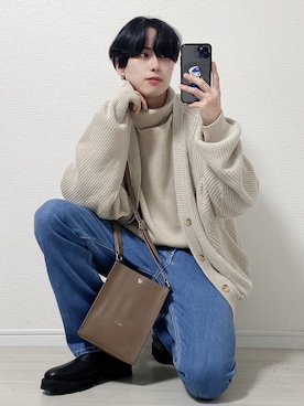 「neos（ネオス）のアイテム（トップス）」を使った、SHOTAさん（メンズ・176cm）の冬コーディネート