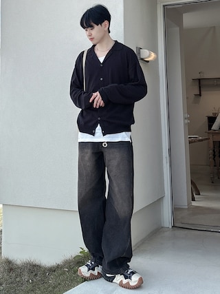 「WYM LIDNM（ウィム バイ リドム）のVINTAGE WASHED CURVED DENIM（デニムパンツ）」を使った、SHOTAさん（メンズ・176cm）の春コーディネート