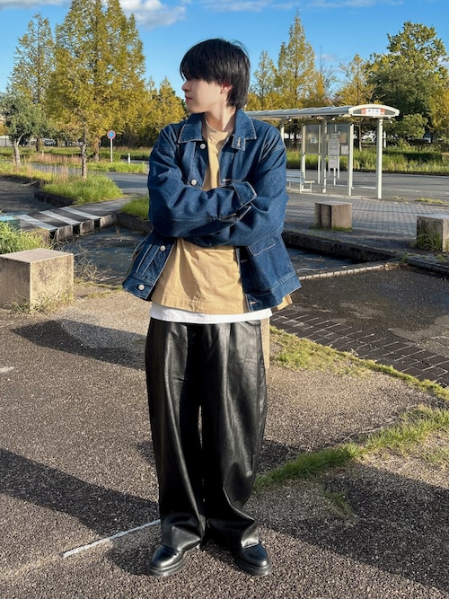 「Dr. Martens(ドクターマーチン)のDr. Martens/ドクターマーチン 1461 MONO 3ホールシューズ 14345001(ドレスシューズ)」を使った、SHOTAさん(メンズ・176cm)の秋コーディネート