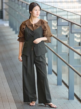 「IENA（イエナ）のTRトロシェイプジレ（Vest、グレー系）」を使った、rioさん（レディース）の夏コーディネート