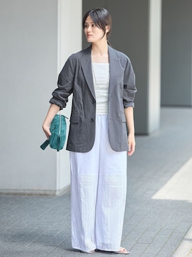 「IENA（イエナ）のBLACK ライトジャケット（Tailored jacket、グレー系）」を使った、rioさん（レディース）の夏コーディネート