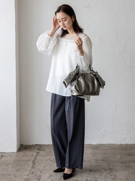 「VitaFelice（ヴィータフェリーチェ）のアイテム（トートバッグ）」を使った、VitaFeliceさん（レディース・169cm）の秋コーディネート