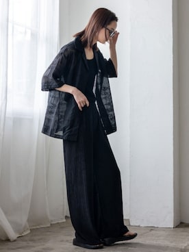 「VitaFelice（ヴィータフェリーチェ）の刺繍レースシアーシャツ（シャツ/ブラウス、ブラック系）」を使った、VitaFeliceさん（レディース・169cm）の春コーディネート