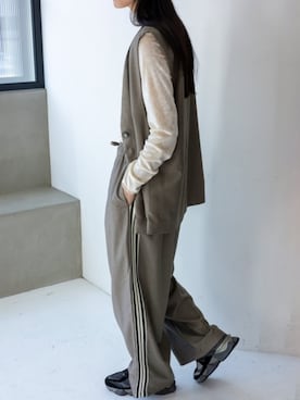 「アイテム（ベスト、ブラウン系）」を使った、VitaFeliceさん（レディース・164cm）の秋コーディネート