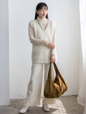 「VitaFelice（ヴィータフェリーチェ）のアイテム（トートバッグ）」を使った、VitaFeliceさん（レディース・169cm）の秋コーディネート