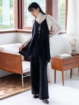 「アイテム（キャミソール、ブラック系）」を使った、VitaFeliceさん（レディース・164cm）の冬コーディネート