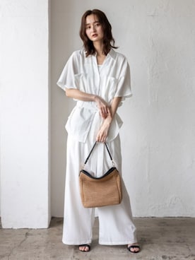 「No Rule No Line（ノール－ルノーライン）のウエストリボン付きセットアップ 半袖 ワイドパンツ リラックス 春服（セットアップ、ホワイト系）」を使った、VitaFeliceさん（レディース・169cm）の夏コーディネート