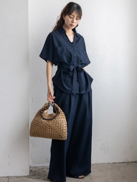 「No Rule No Line（ノール－ルノーライン）のウエストリボン付きセットアップ 半袖 ワイドパンツ リラックス 春服（セットアップ、ブルー系）」を使った、VitaFeliceさん（レディース・169cm）の夏コーディネート