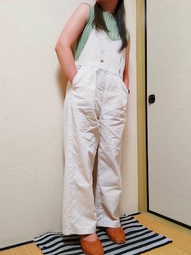 「バブーシュ」｜「アイテム（サロペット/オーバーオール）」を使った、うたみるのさん（レディース・151cm）の秋コーディネート