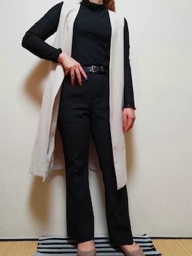 「オールブラック」｜「アイテム（ノーカラーコート）」を使った、うたみるのさん（レディース・151cm）の春コーディネート
