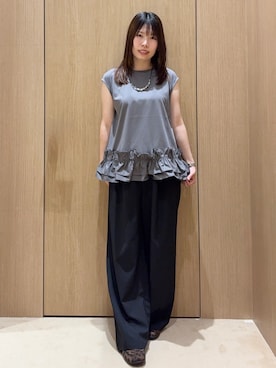 「OPAQUE.CLIP（オペークドットクリップ）のアイテム（Tシャツ/カットソー）」を使った、えみりさん（レディース・162cm）の夏コーディネート