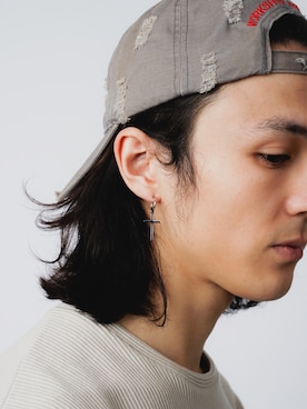 「アイテム（イヤリング）」を使った、クークロワッサンさん（メンズ・178cm）の春コーディネート