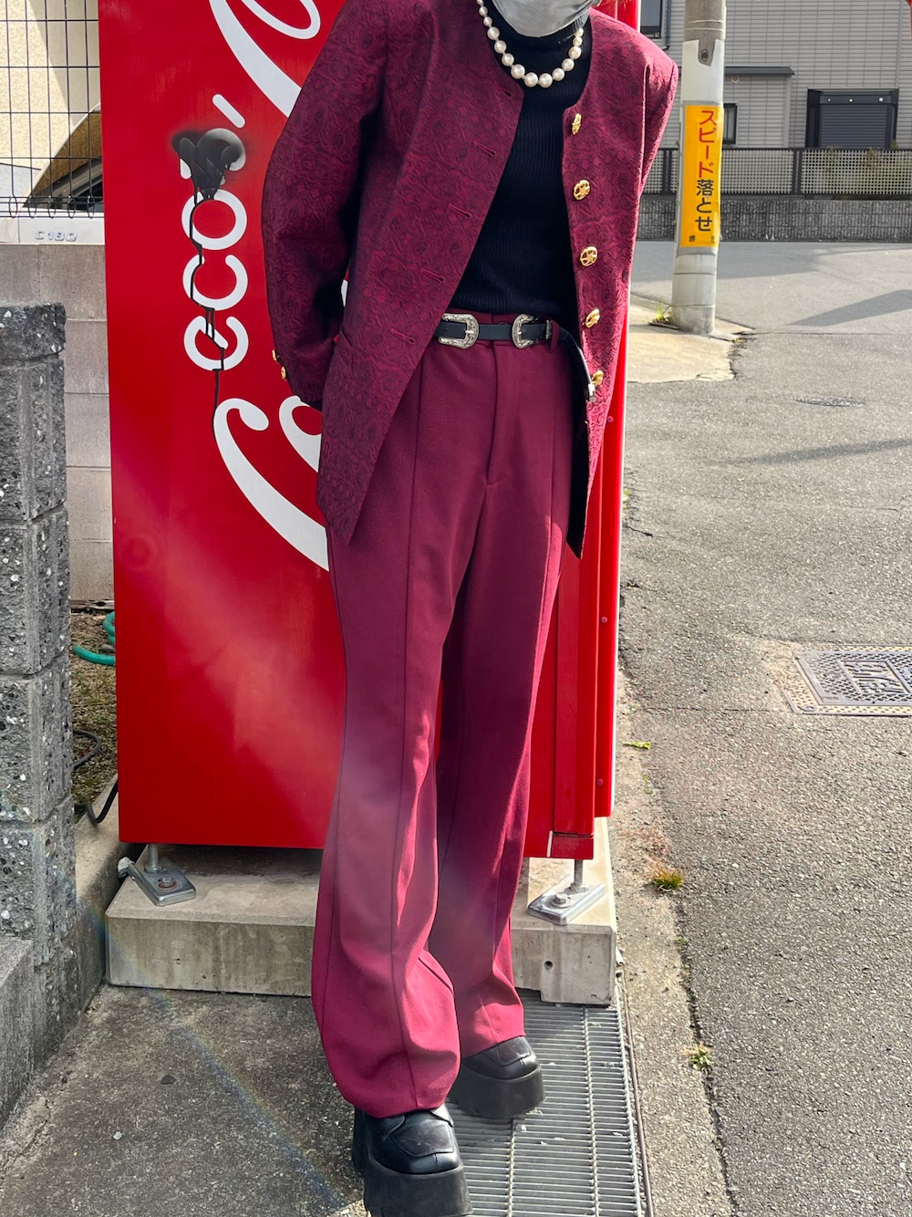 「70'sコーデ、古着好きな人と繋がりたい、セットアップ風、レトロガール」｜「GUのアイテム（パンツ、ピンク系）」を使った、shinka____さん（レディース・155cm）の冬コーディネートの1枚目の写真