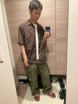 「アイテム（カーゴパンツ）」を使った、ひろさん（メンズ・166cm）の秋コーディネート