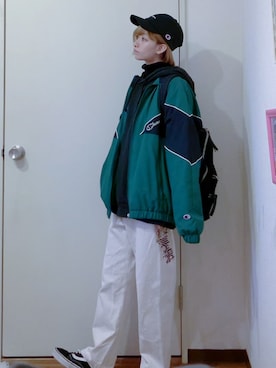 「adidas（アディダス）のアイテム（パーカー）」を使った、あやらてさん（レディース・151cm）の秋コーディネート