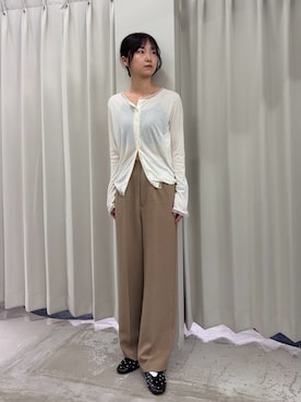 「SENSE OF PLACE by URBAN RESEARCH(センスオブプレイスバイアーバンリサーチ)のチュールシアーレイヤードカットカーディガン(カーディガン/ボレロ、ホワイト系)」を使った、カワグチさん(レディース・164cm)の春コーディネート