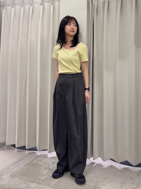 「SENSE OF PLACE by URBAN RESEARCH(センスオブプレイスバイアーバンリサーチ)のラウンドネックリブTシャツ(半袖)(Tシャツ/カットソー、イエロー系)」を使った、カワグチさん(レディース・164cm)の春コーディネート