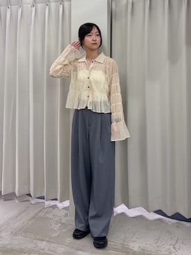 「SENSE OF PLACE by URBAN RESEARCH(センスオブプレイスバイアーバンリサーチ)の『洗濯可』シャーリングエリツキニットカーディガン(カーディガン/ボレロ、ベージュ系)」を使った、カワグチさん(レディース・164cm)の春コーディネート