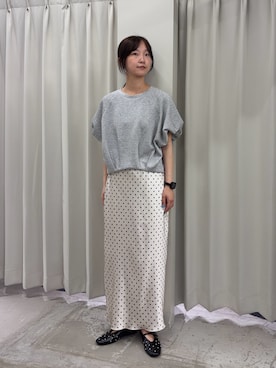 「SENSE OF PLACE by URBAN RESEARCH(センスオブプレイスバイアーバンリサーチ)の撥水コクーンカットトップ(Tシャツ/カットソー、グレー系)」を使った、カワグチさん(レディース・164cm)の春コーディネート