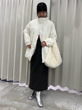 「アイテム（ダウンジャケット/コート）」を使った、カワグチさん（レディース・164cm・20代）の秋コーディネート
