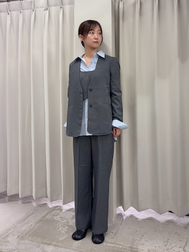 「SENSE OF PLACE by URBAN RESEARCH(センスオブプレイスバイアーバンリサーチ)の3Pジャケットセットアップ(セットアップ、グレー系)」を使った、カワグチさん(レディース・164cm)の秋コーディネート