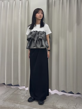 「SENSE OF PLACE by URBAN RESEARCH(センスオブプレイスバイアーバンリサーチ)のシャイニーフリルドッキングカットトップ(Tシャツ/カットソー、ホワイト系)」を使った、カワグチさん(レディース・164cm)の夏コーディネート