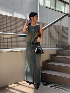 「アイテム（ベスト）」を使った、カワグチさん（レディース・164cm）の夏コーディネート