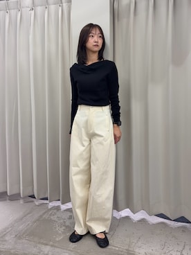 「SENSE OF PLACE by URBAN RESEARCH(センスオブプレイスバイアーバンリサーチ)の『洗濯可』抗ピル ストレッチリブドレープセーター(ニット/セーター、ブラック系)」を使った、カワグチさん(レディース・164cm)の秋コーディネート