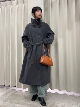 「アイテム（ステンカラーコート）」を使った、カワグチさん（レディース・164cm）の秋コーディネート