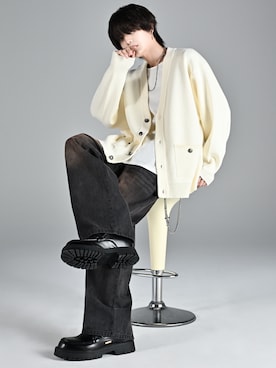 「アイテム（おもちゃ）」を使った、犬飼京 inukai keiさん（メンズ・183cm）の秋コーディネート