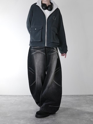「ADRER(アドラー)のNylon × Fleece Reversible Short Blouson / ナイロン×フリース リバーシブルショートブルゾン(ブルゾン)」を使った、犬飼京 inukai keiさん(メンズ・183cm)の秋コーディネート