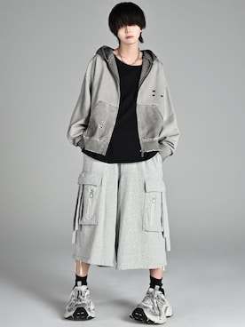 「ADRER（アドラー）のアイテム（アクセサリー）」を使った、犬飼京 inukai keiさん（メンズ・183cm）の春コーディネート