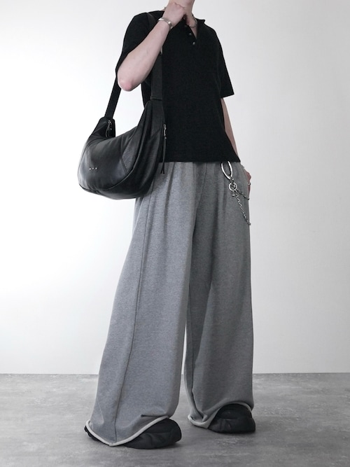 「ADRER(アドラー)のWaffle Heavy Henley Neck Tee / ワッフル ヘビー ヘンリーネックT(Tシャツ/カットソー)」を使った、犬飼京 inukai keiさん(メンズ・183cm)の夏コーディネート
